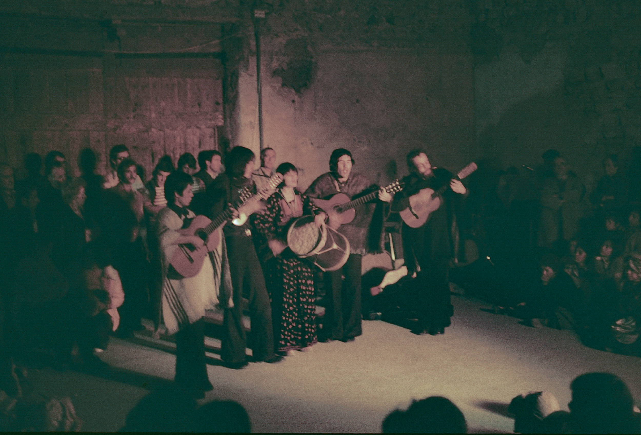Cotopaxi. Fête avec les Magayants. Les Martres-de-Veyre. Septembre 1976