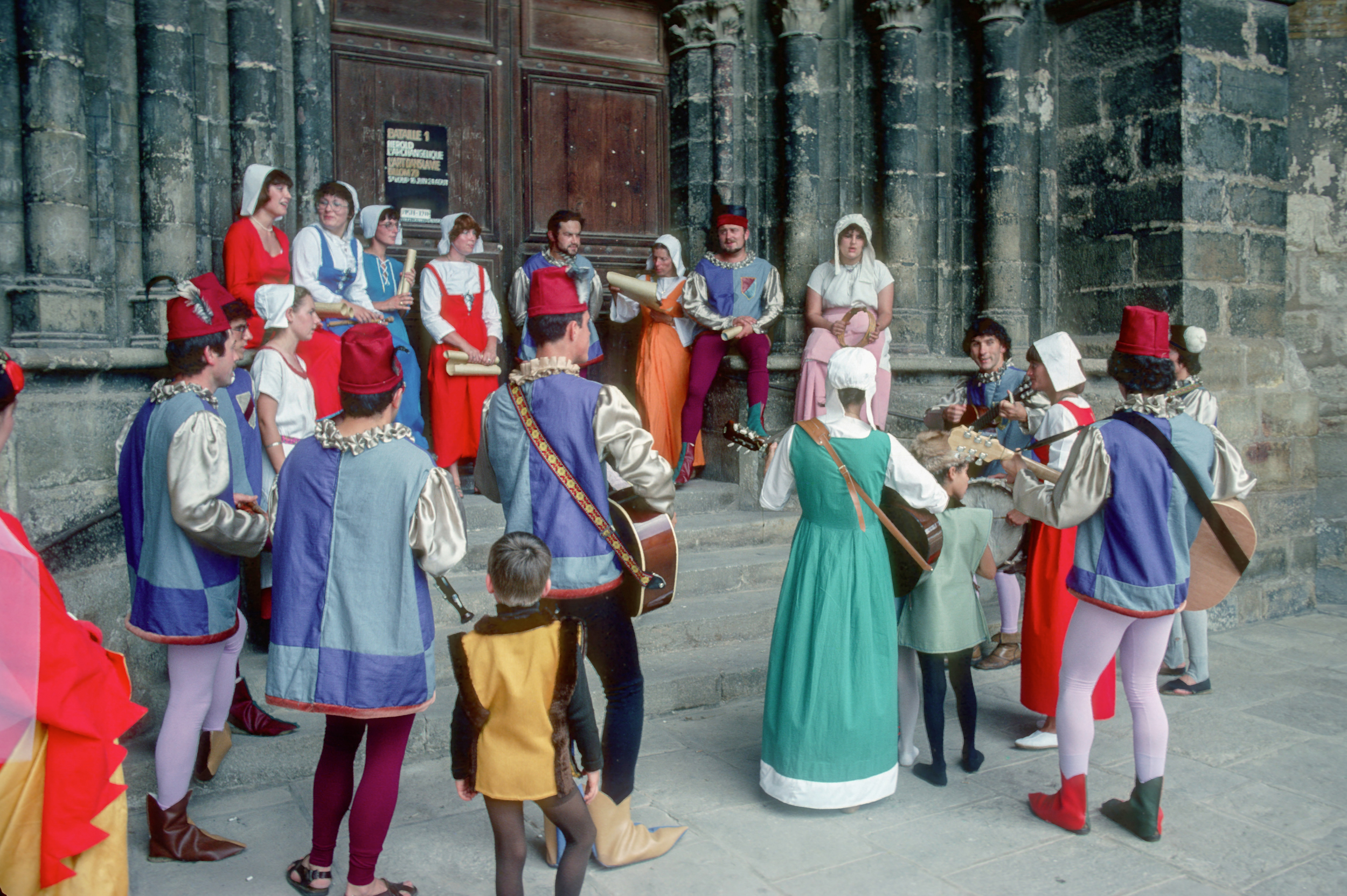 Participation du Chantou aux fêtes médiévales de Billom, août 1979